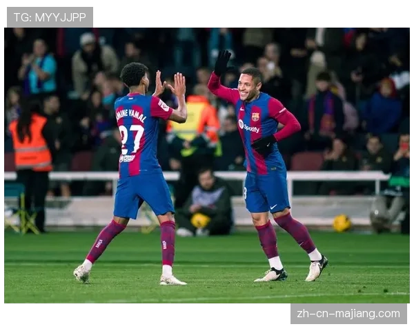 巴萨主场2-0击败奥萨苏纳 豪取联赛七连胜稳居榜首
